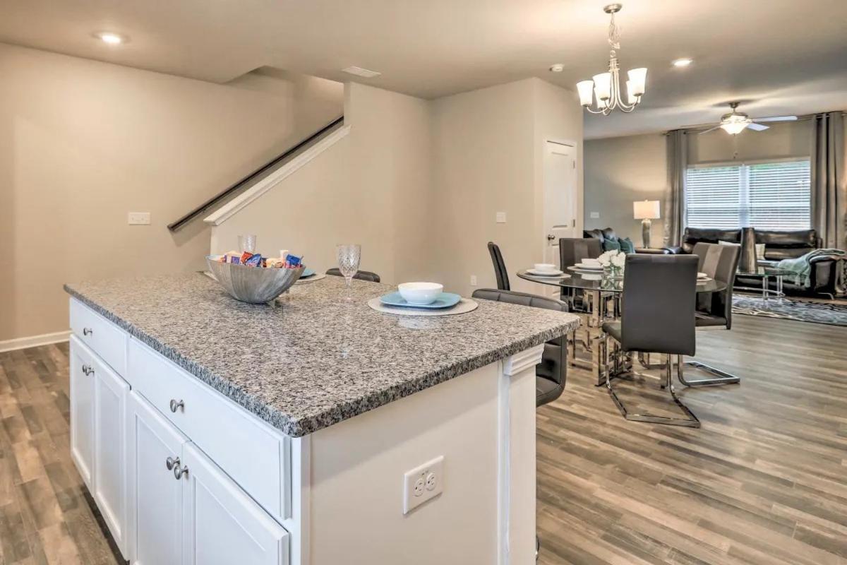 Modern 3Br Townhome 10 Mins To Downtown Atl Atlanta Ngoại thất bức ảnh